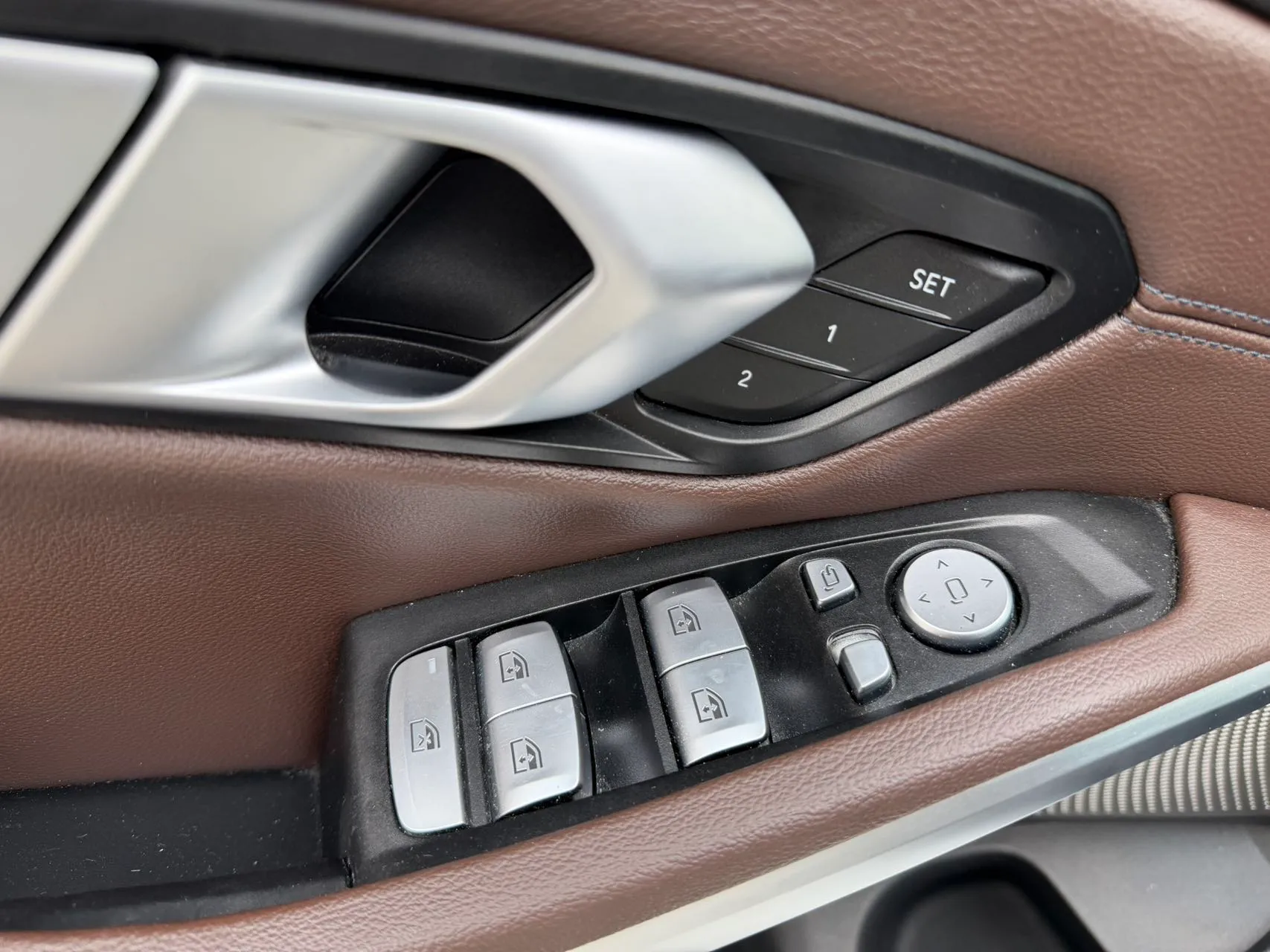 2023-BMW-3-Series 320Li-M-Sport-Package