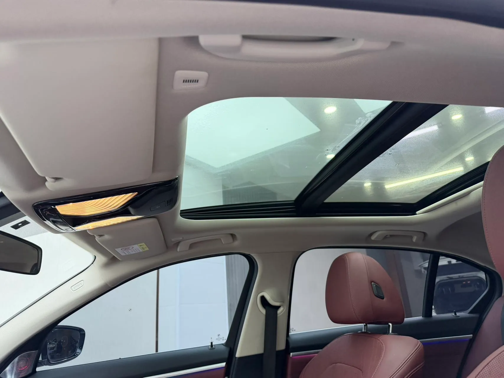2023-bmw-3-series-320li-m-sport-package