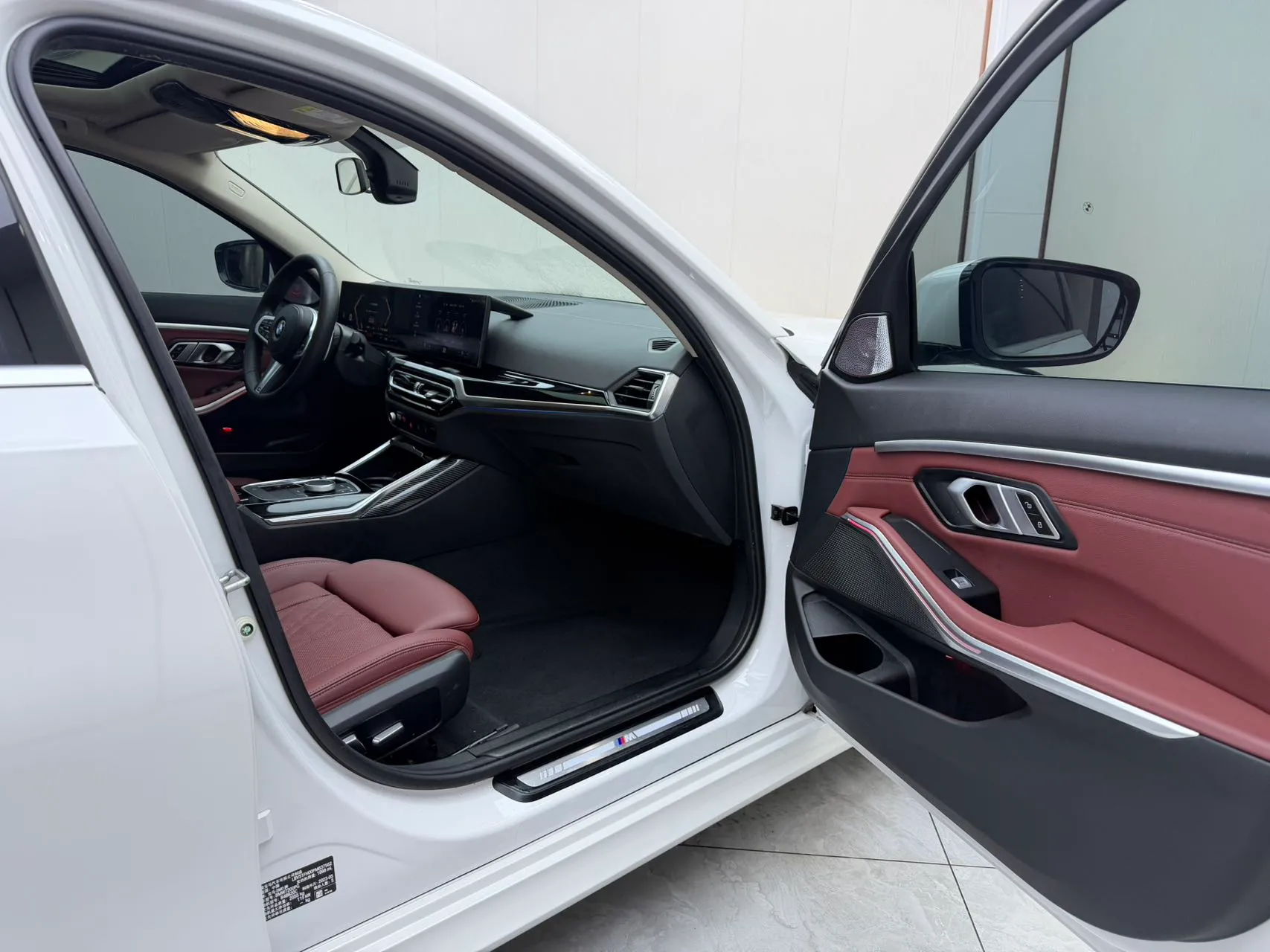 2023-bmw-3-series-320li-m-sport-package