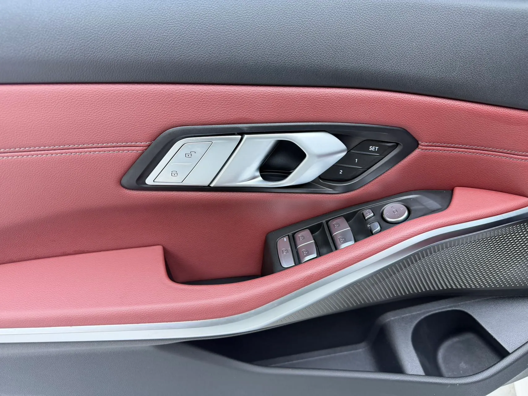 2022-BMW-3-Series-Facelift-320Li-M-Sport-Package