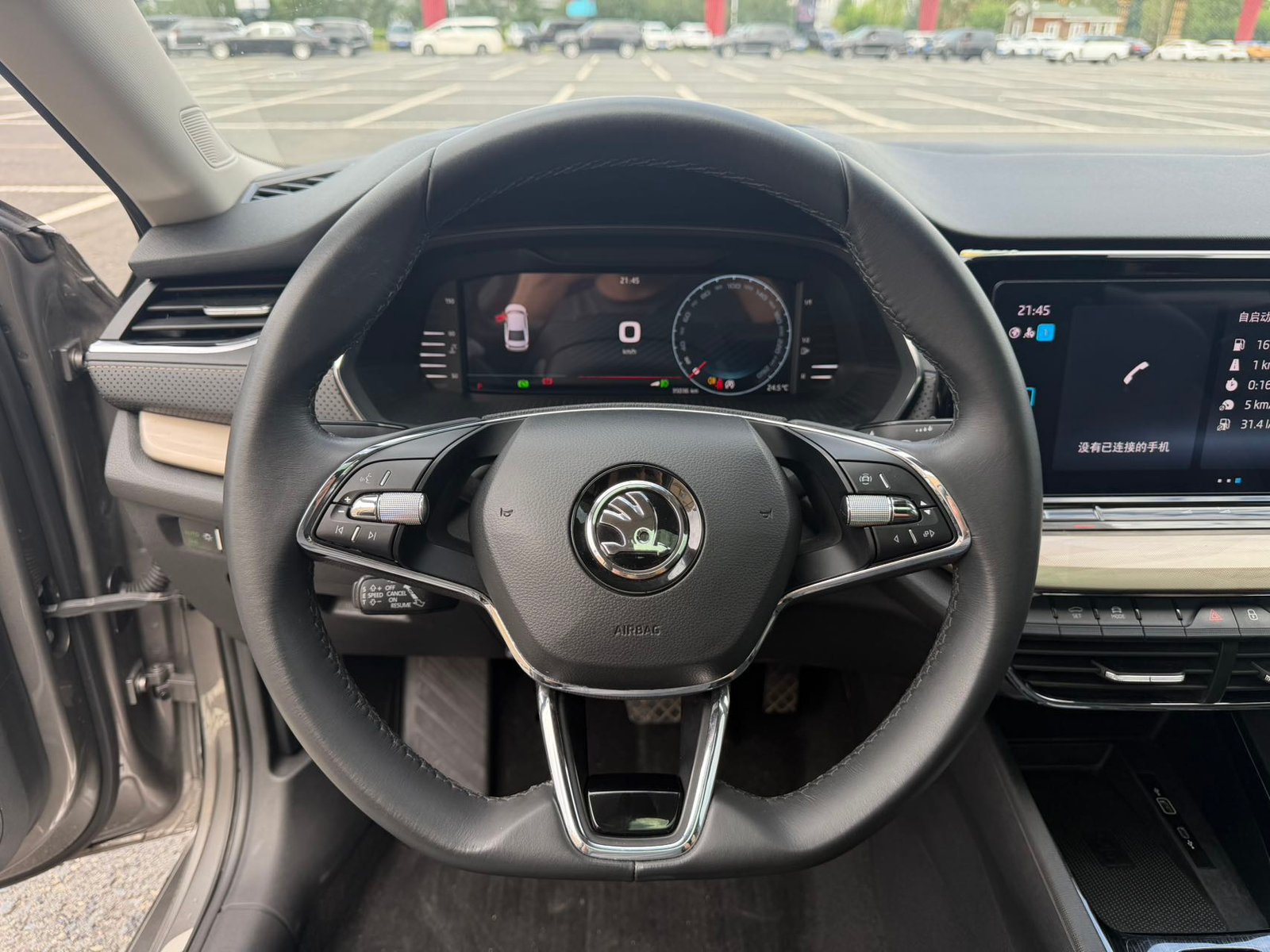 škoda-octavia-pro-2022-tsi280-luxury-edition