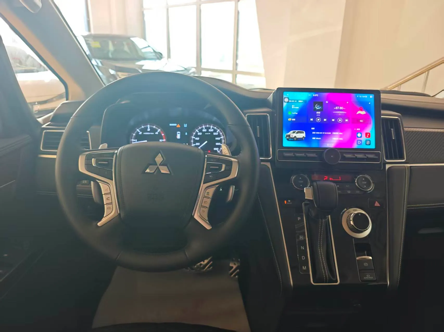 2025-Mitsubishi-Delica-D:5-Black