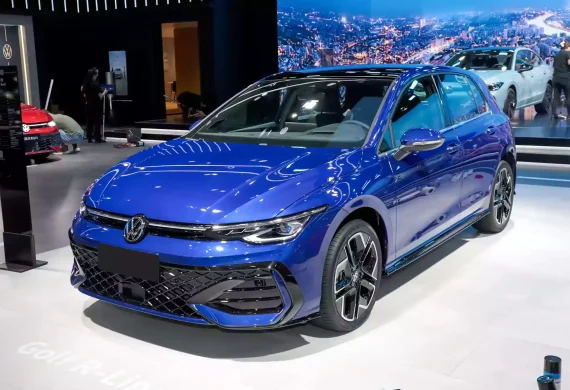 Volkswagen Golf 2025 picture (7)